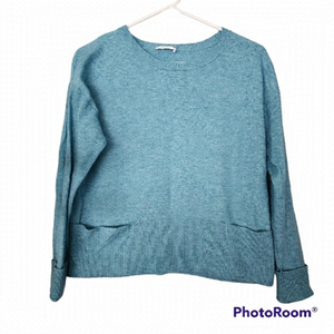 𝅺3 for $25 Ricki's turquoise blue sweater medium